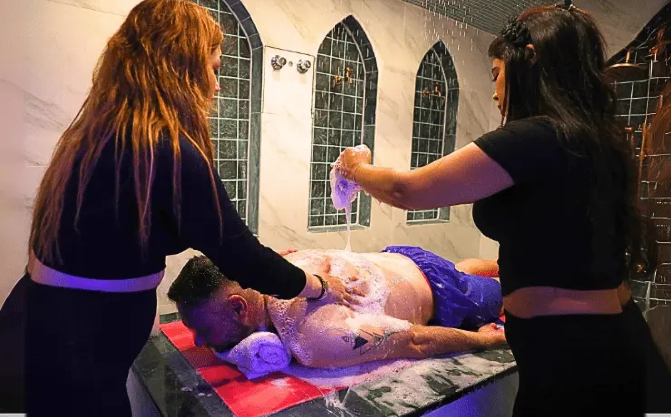 special-spa-package-underwater-massagemoroccan-bath